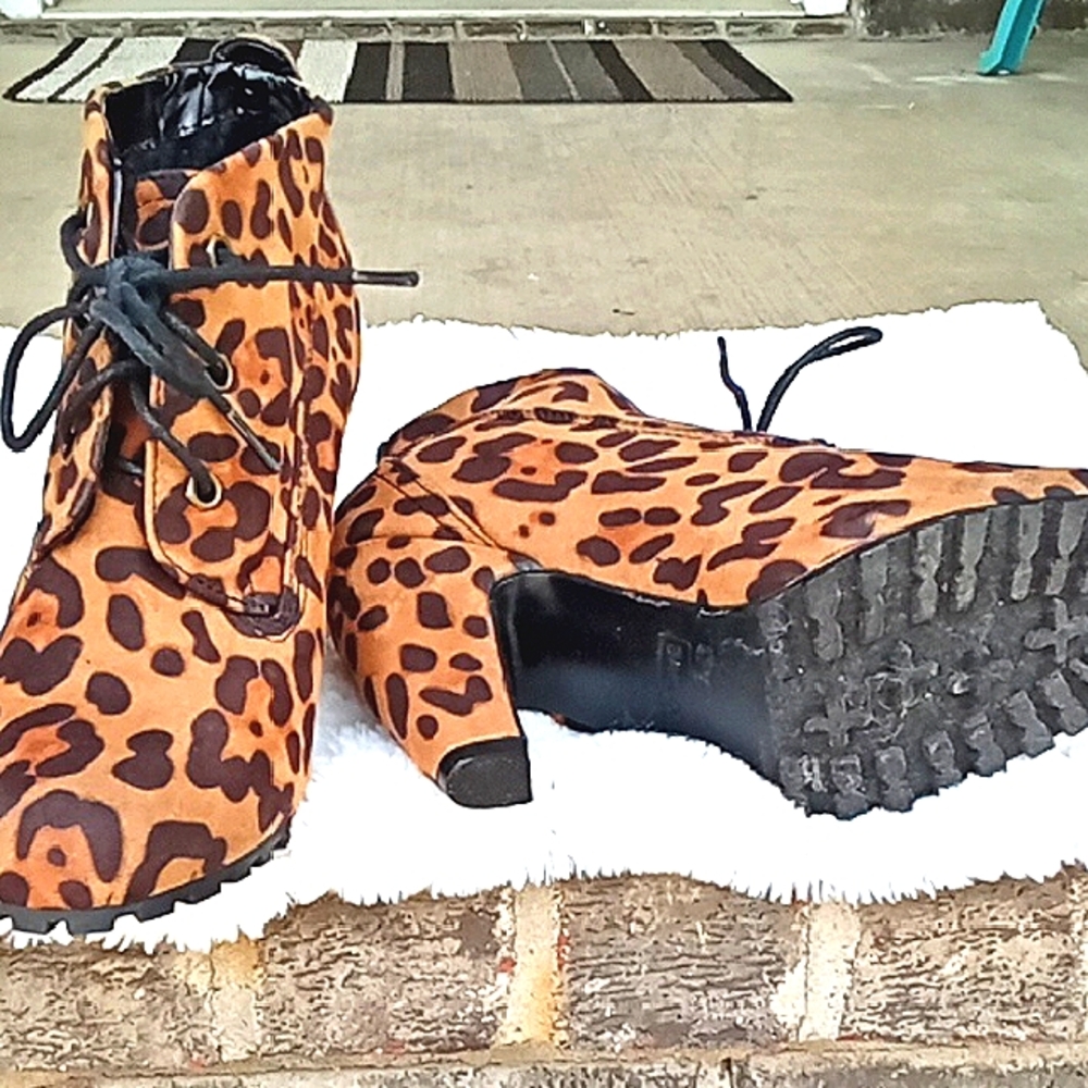 Bamboo Animal Leopard Print High Heel Ankle Booties Lace Up Block Chunk Heel